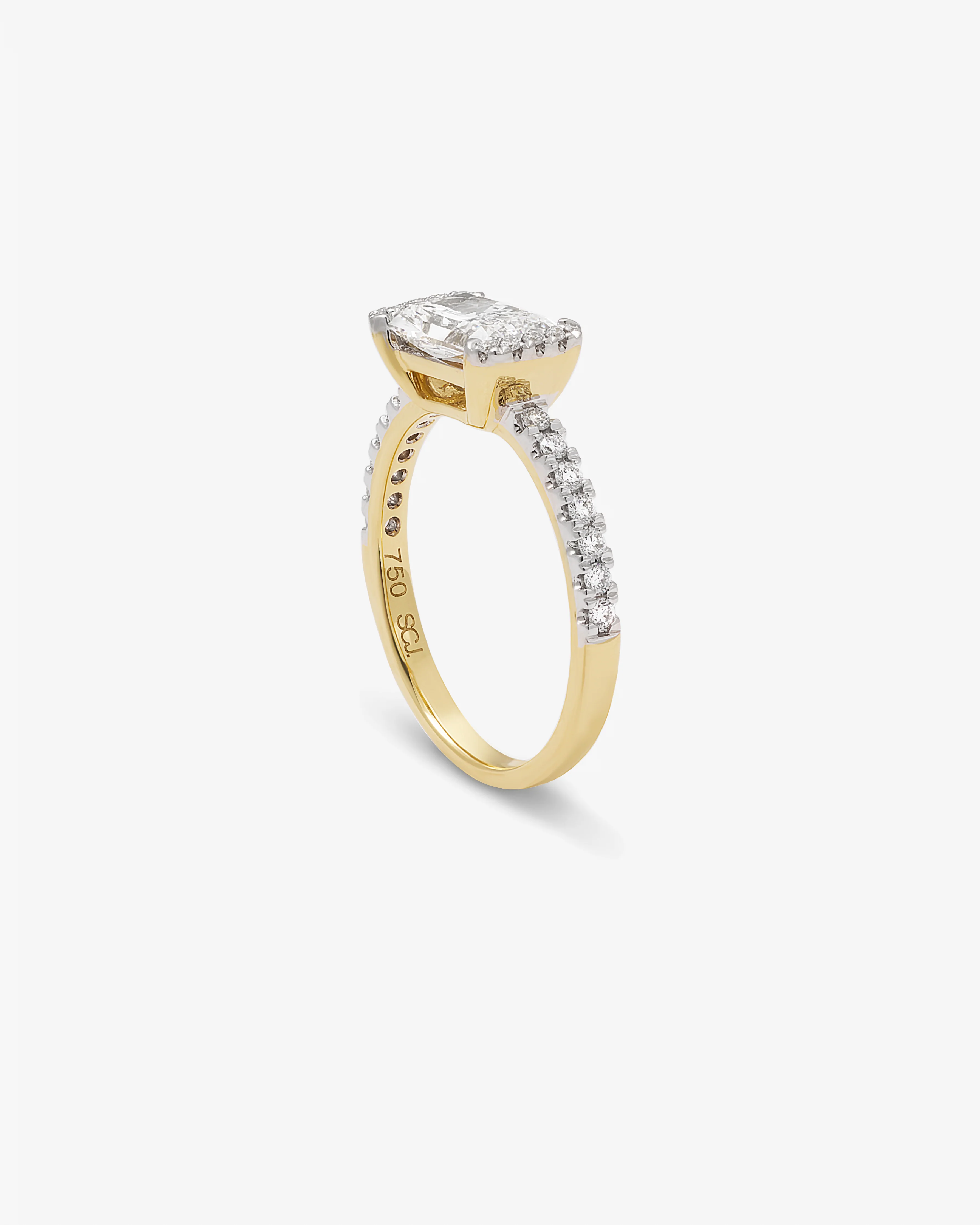 18K Yellow Gold 1.5ct East West Radiant Lab Diamond With Brilliant Sides and Shoulders - Image 3