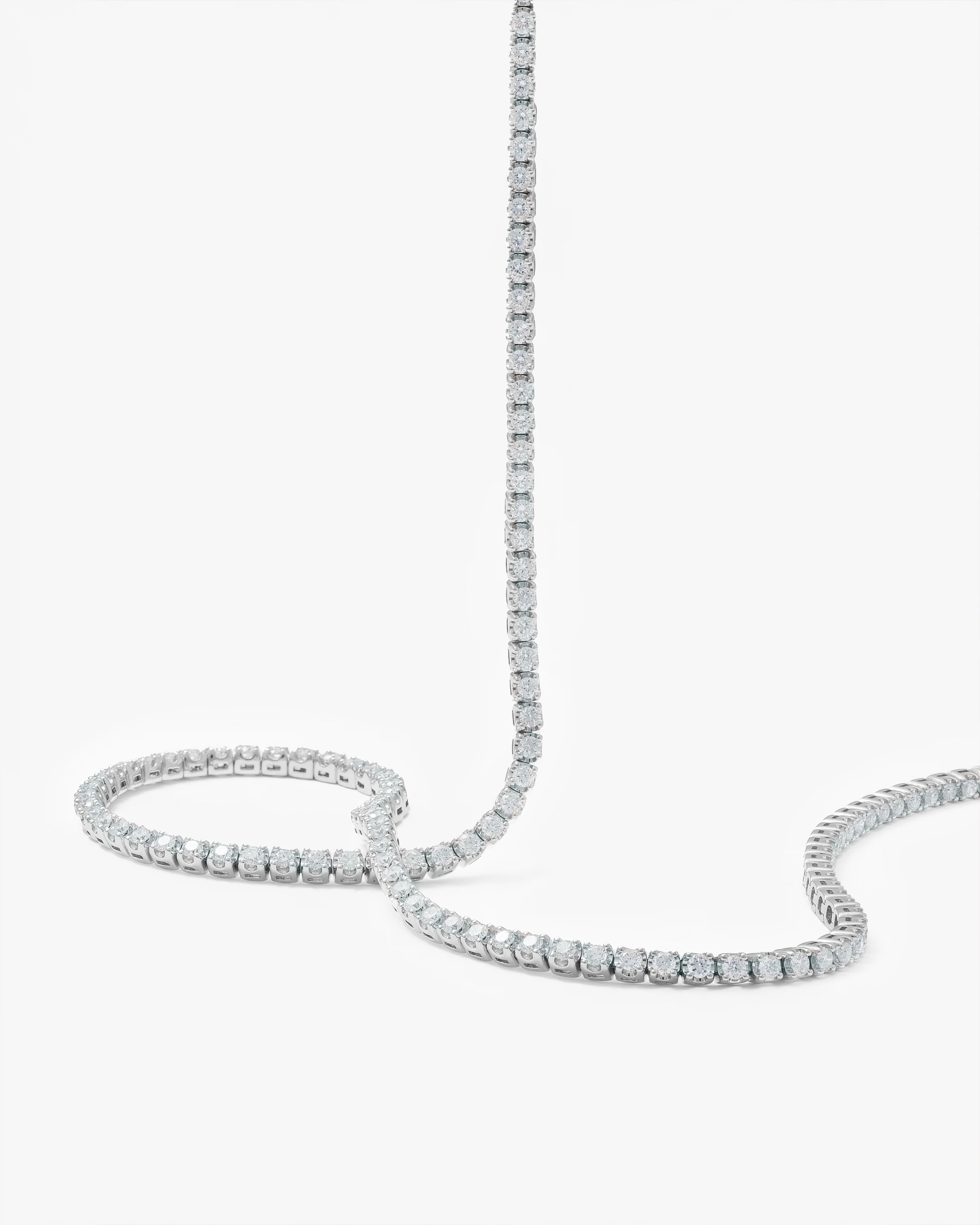 9K White Gold 5.0tdw Lab Diamond Tennis Necklace 42cm - Image 2