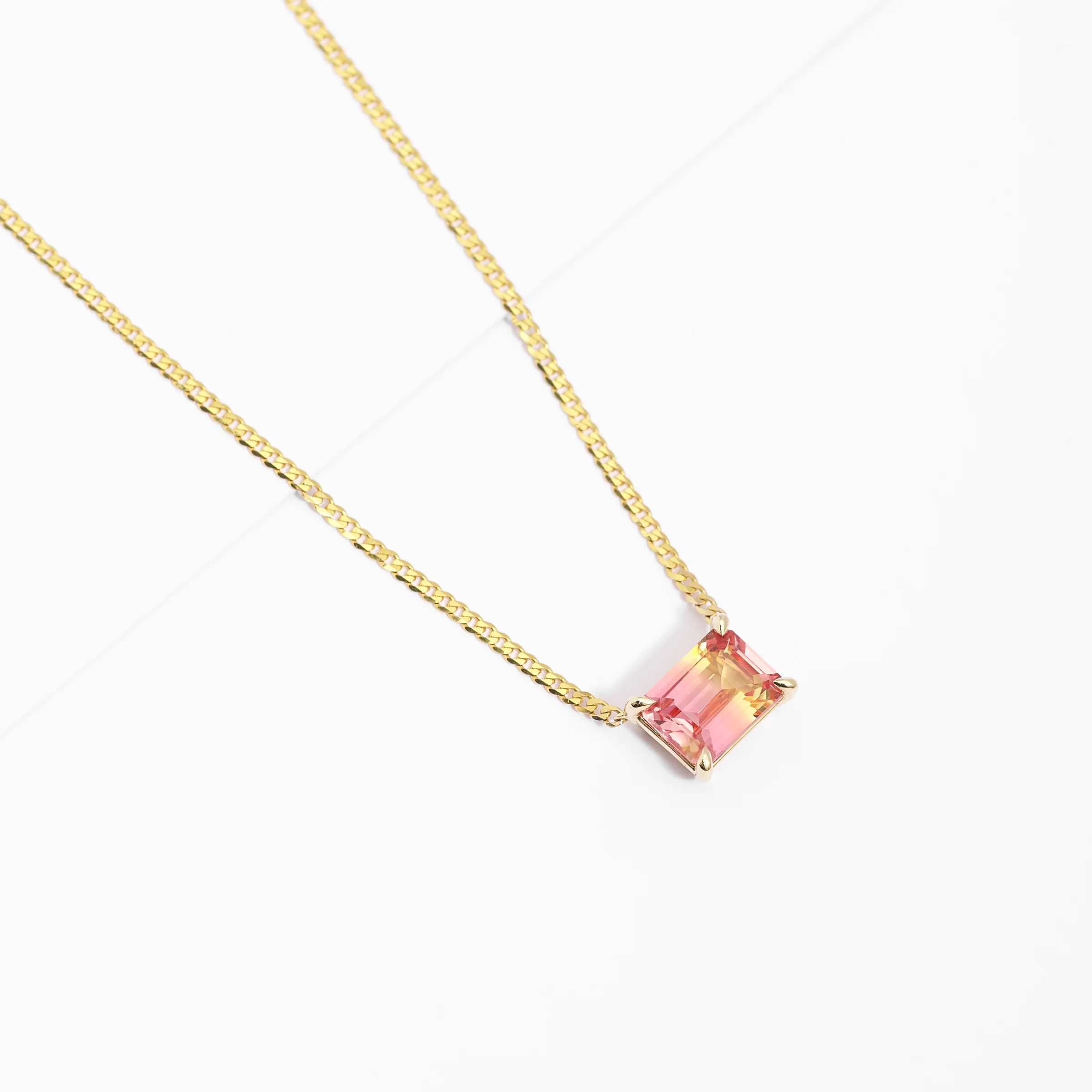 9K Yellow Gold 9x7mm Cr Orange And Yellow Sapphire East-West Necklace