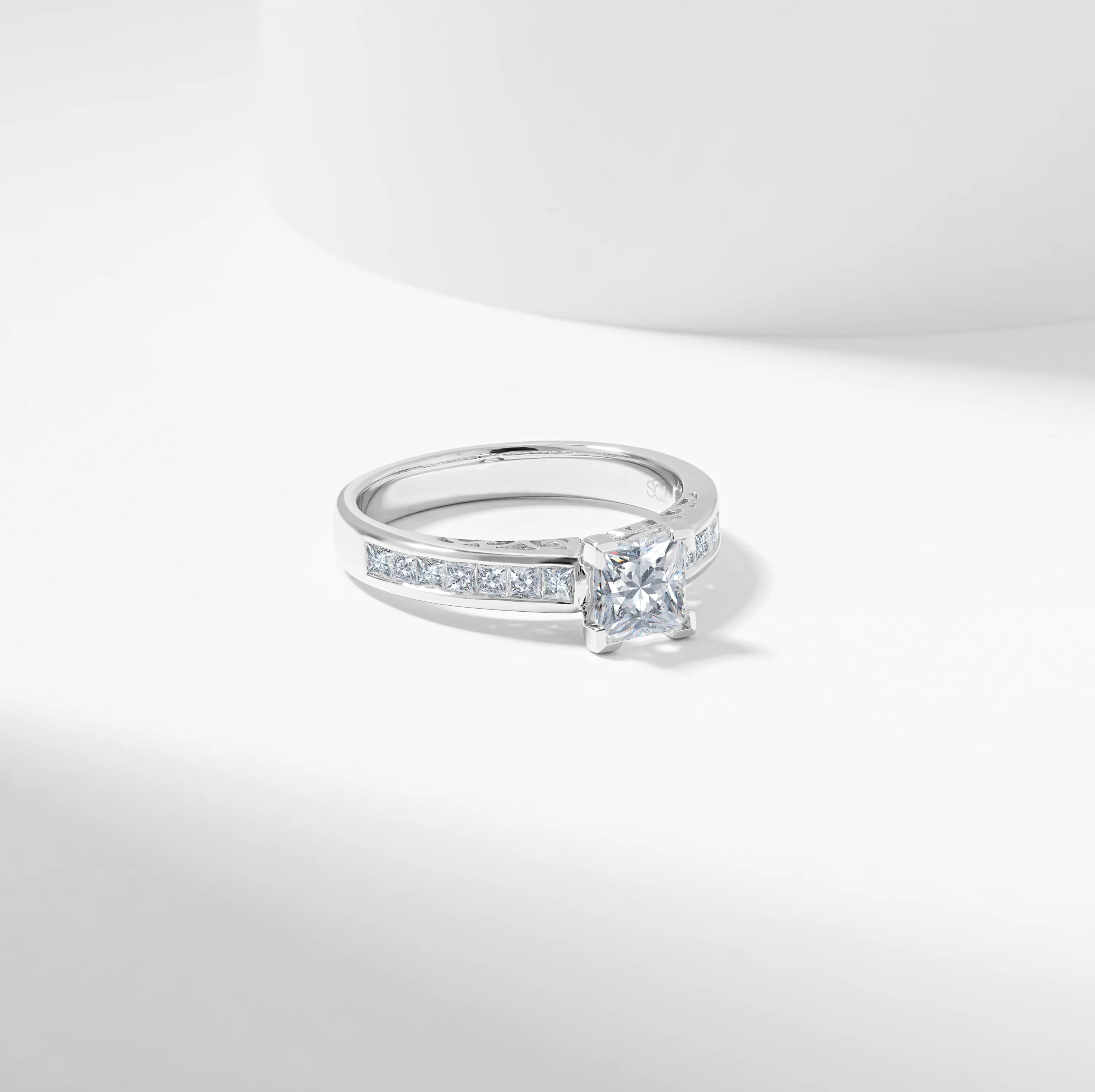 Princess Cut Lab Grown Diamond Solitaire With Shoulder Accents Engagement Ring 1.5tdw - Image 5