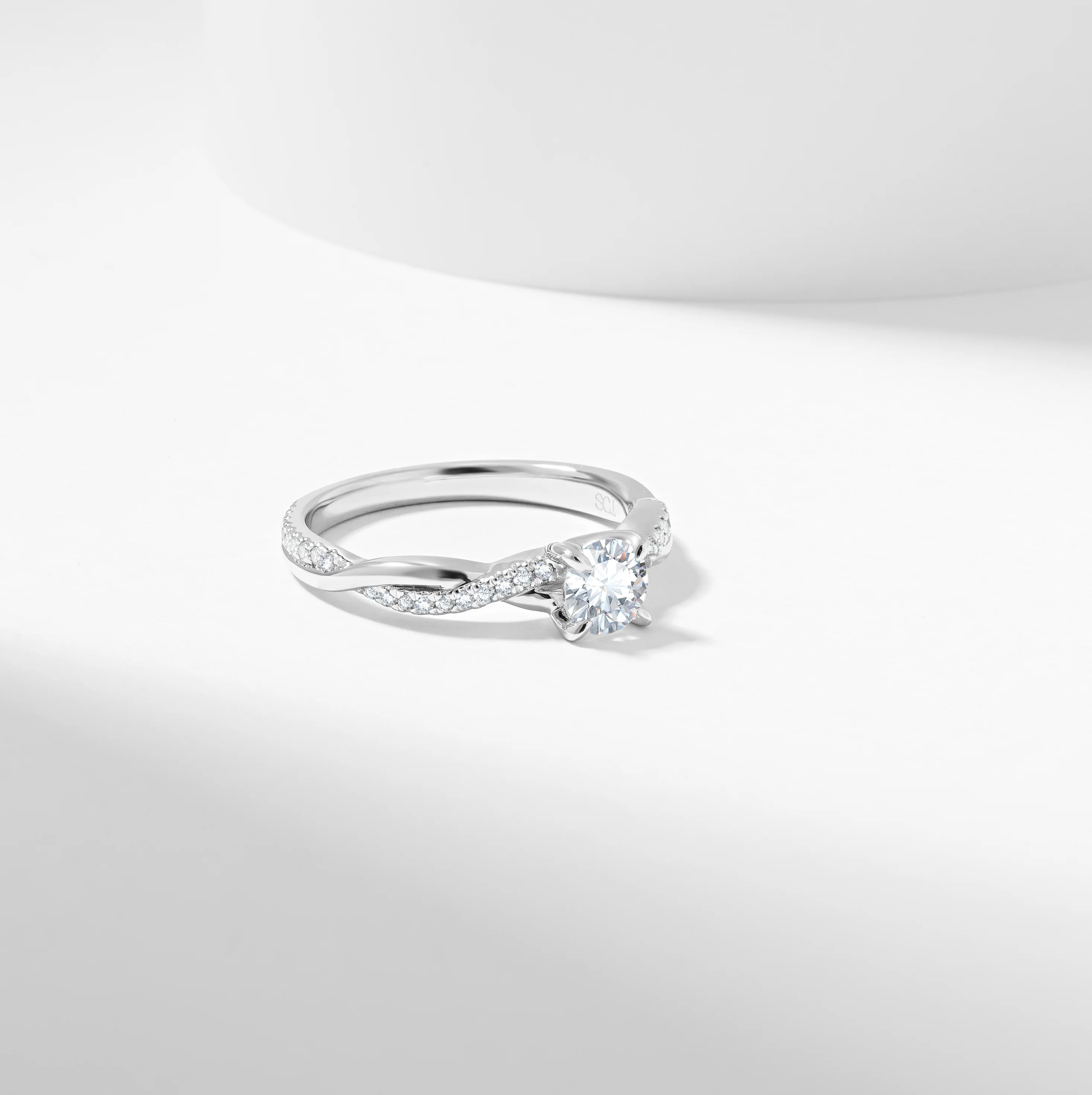 Round Brilliant Lab Grown Diamond Entwined Band Engagement Ring 0.65tdw - Image 5
