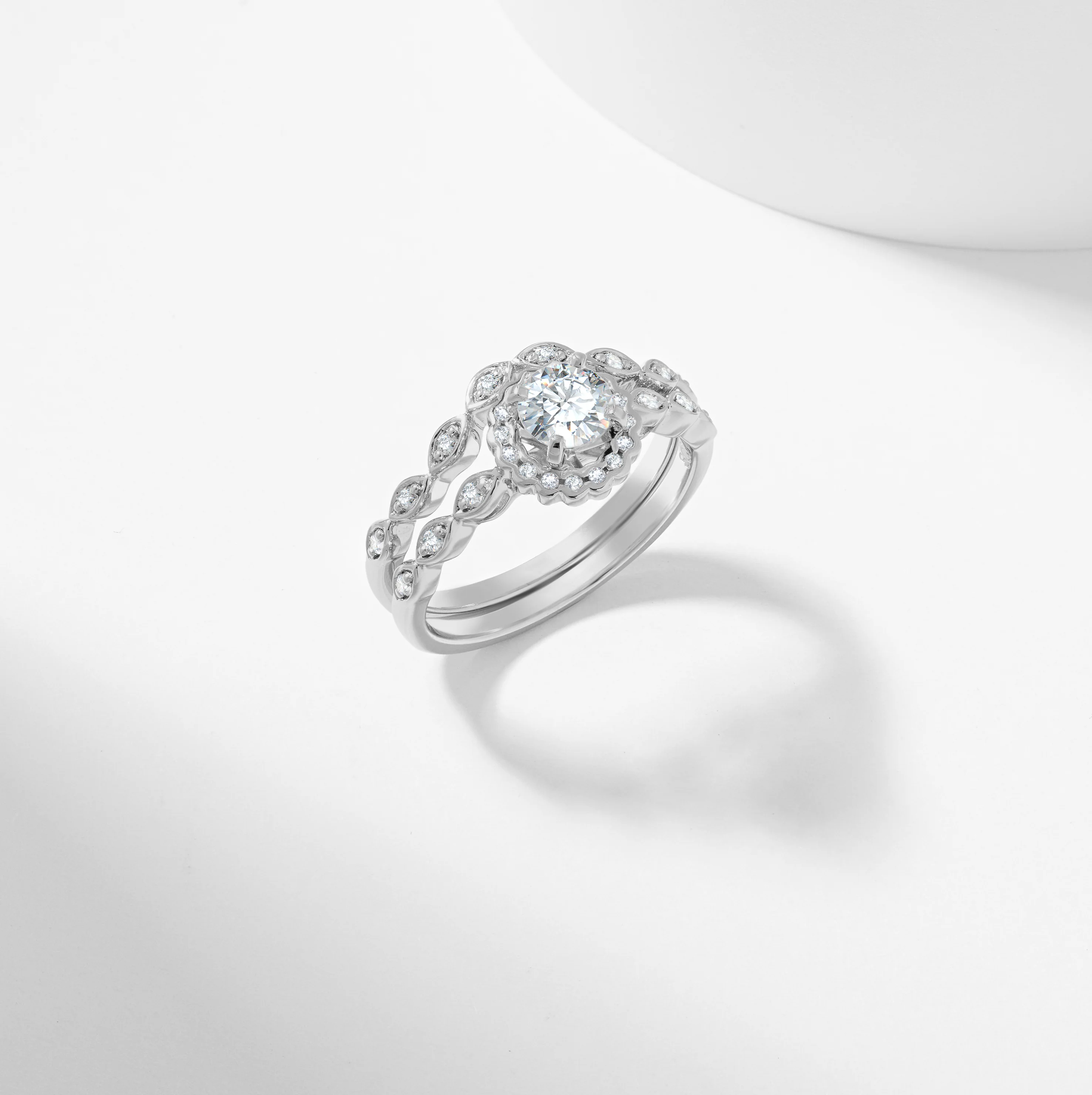 Round Brilliant Lab Grown Diamond Scallop Halo Bridal Set 0.7tdw - Image 4