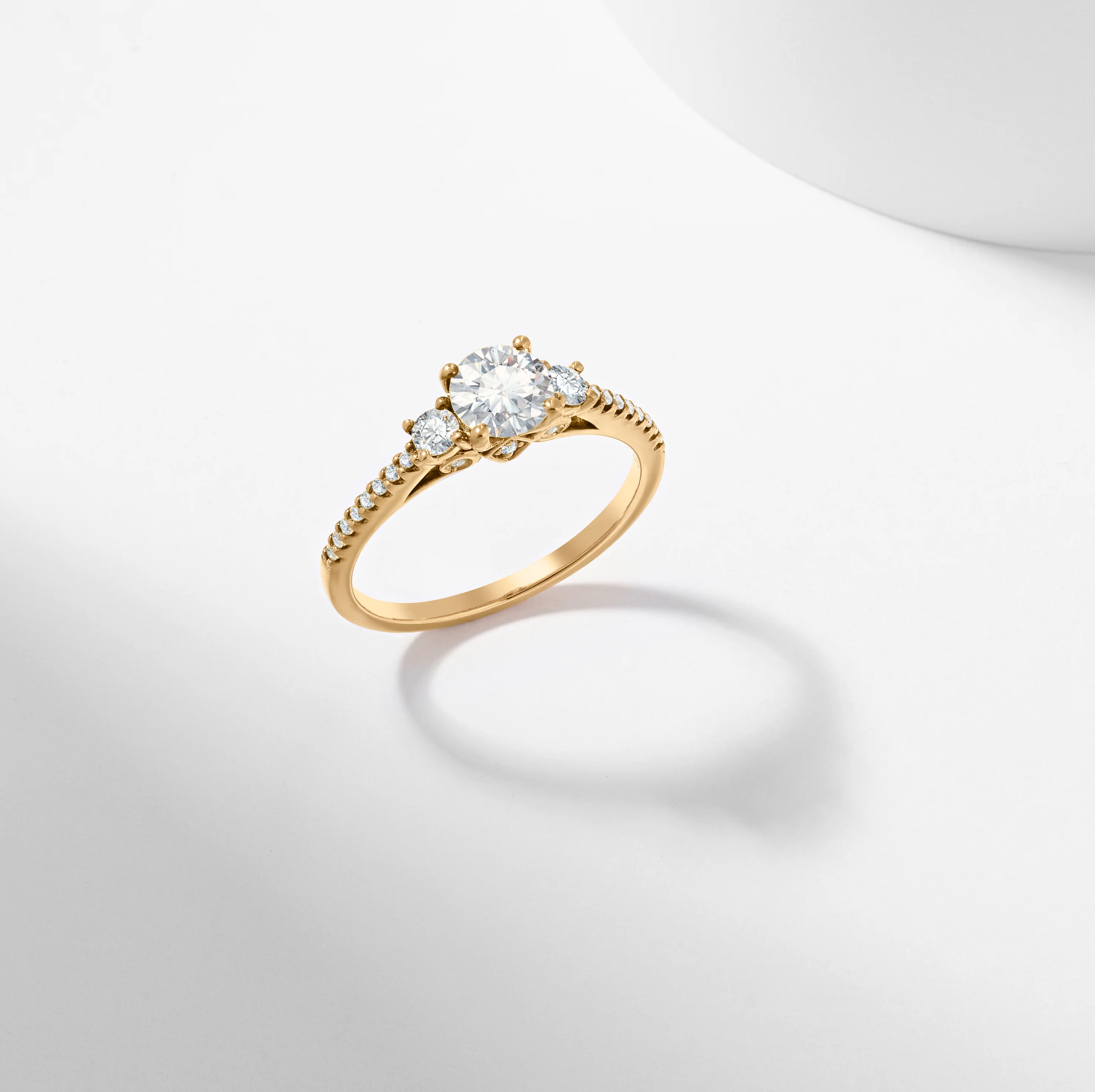 Round Brilliant Diamond Trilogy Engagement Ring 1.0tdw - Image 9