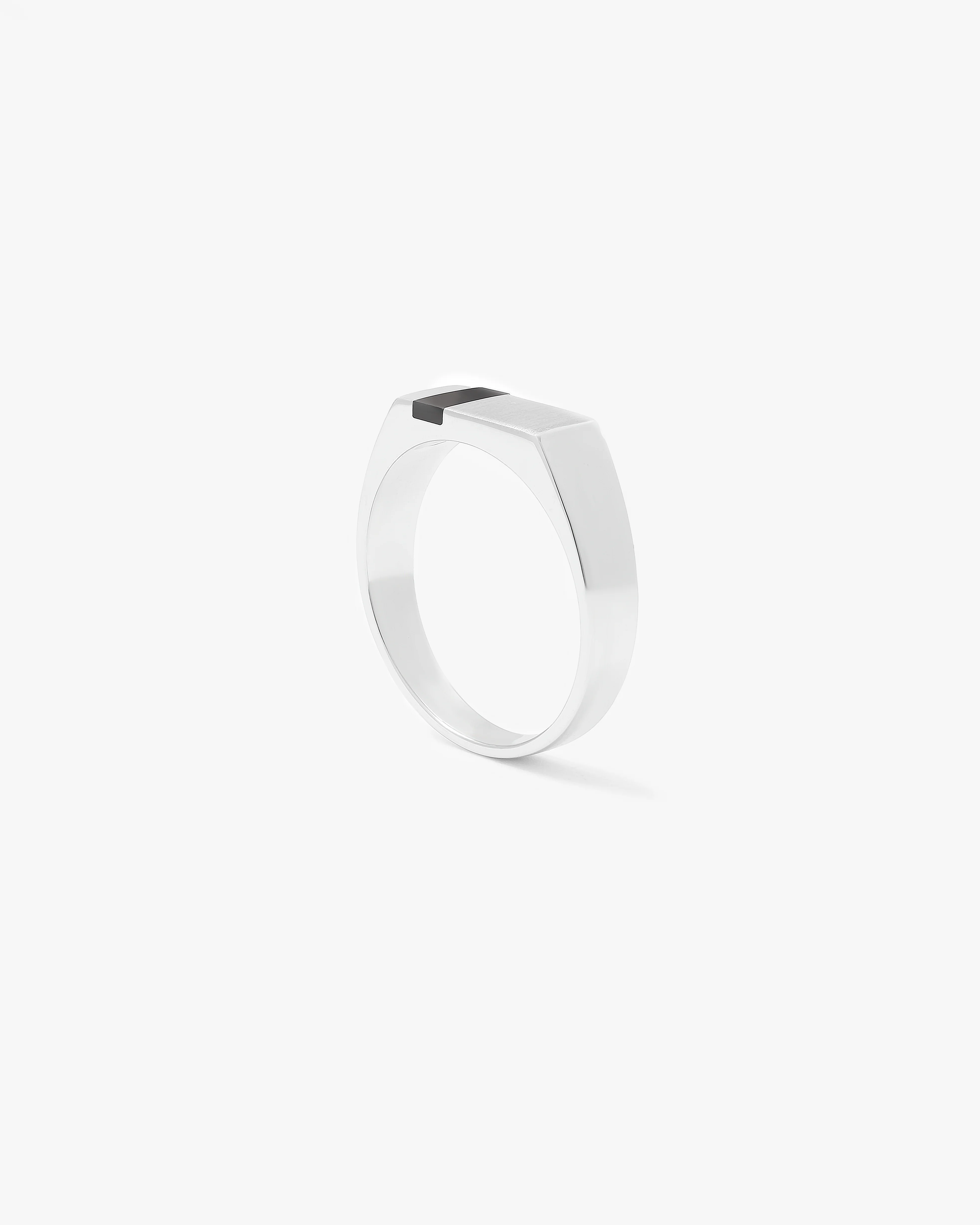 Sterling Silver Onyx Inlay Flat top Ring - Image 3