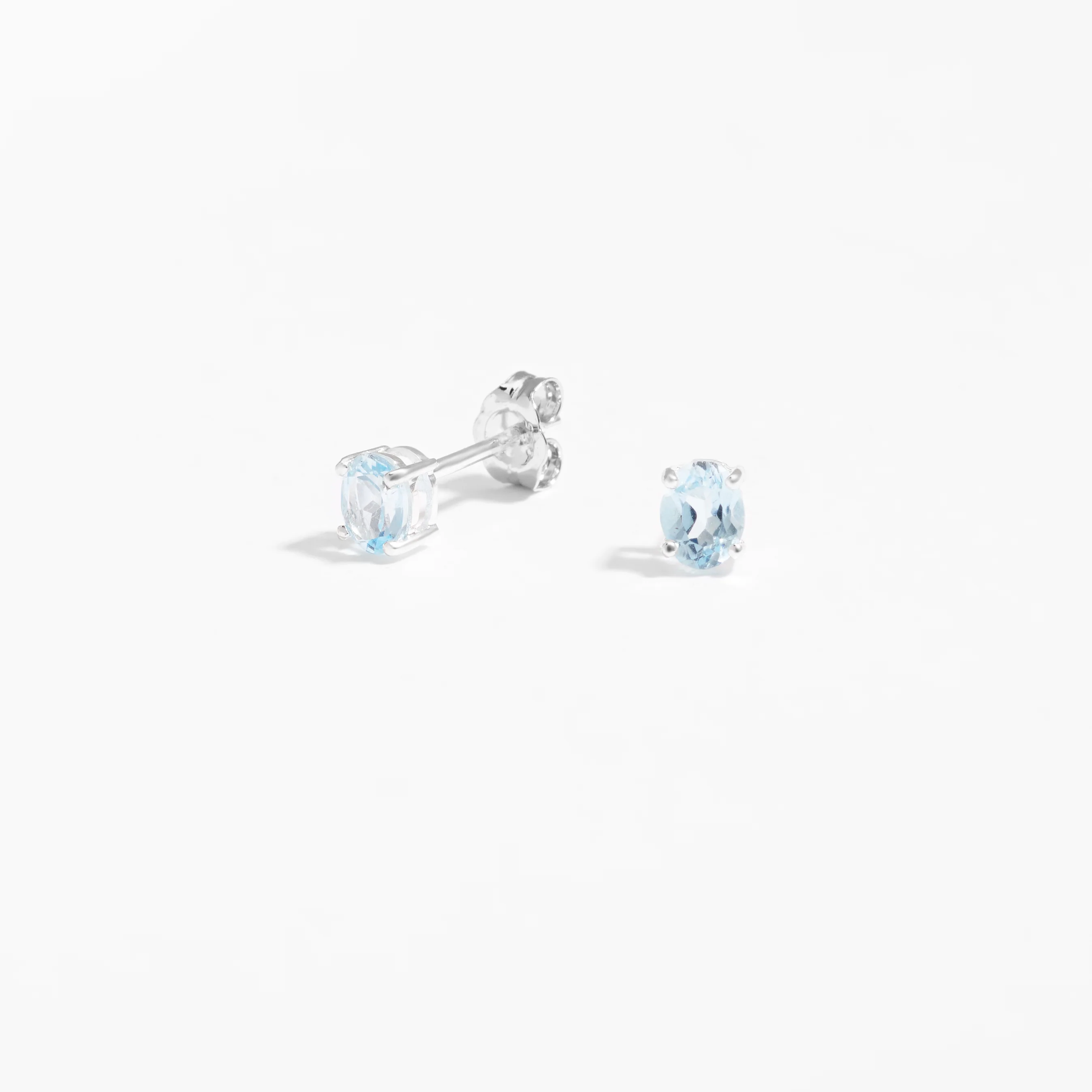Sterling Silver Oval cr. Aquamarine March Birthstone Stud Earrings - Image 2